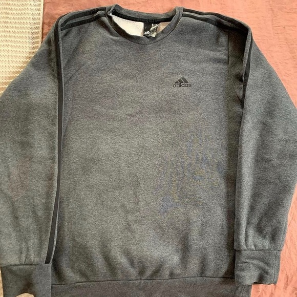 Adidas crewneck - Picture 2 of 2